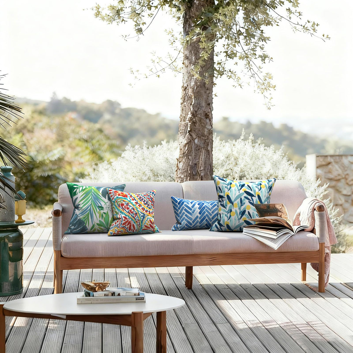 LVTXIII easy-care spot-clean fabric keeps cushions fresh.