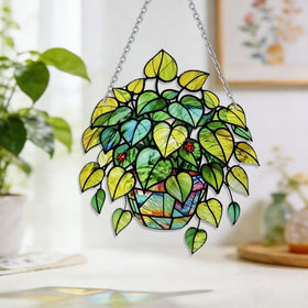 LXTMMRLJQ leaf suncatcher makes a thoughtful nature-inspired gift