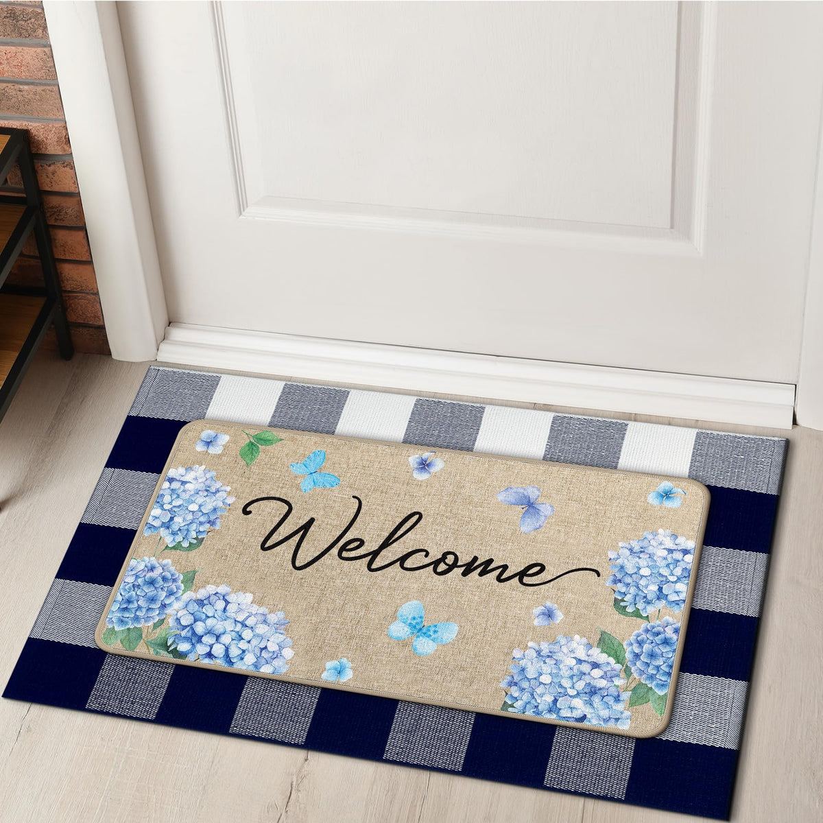 Lyrow doormat back view highlighting non-slip rubber backing