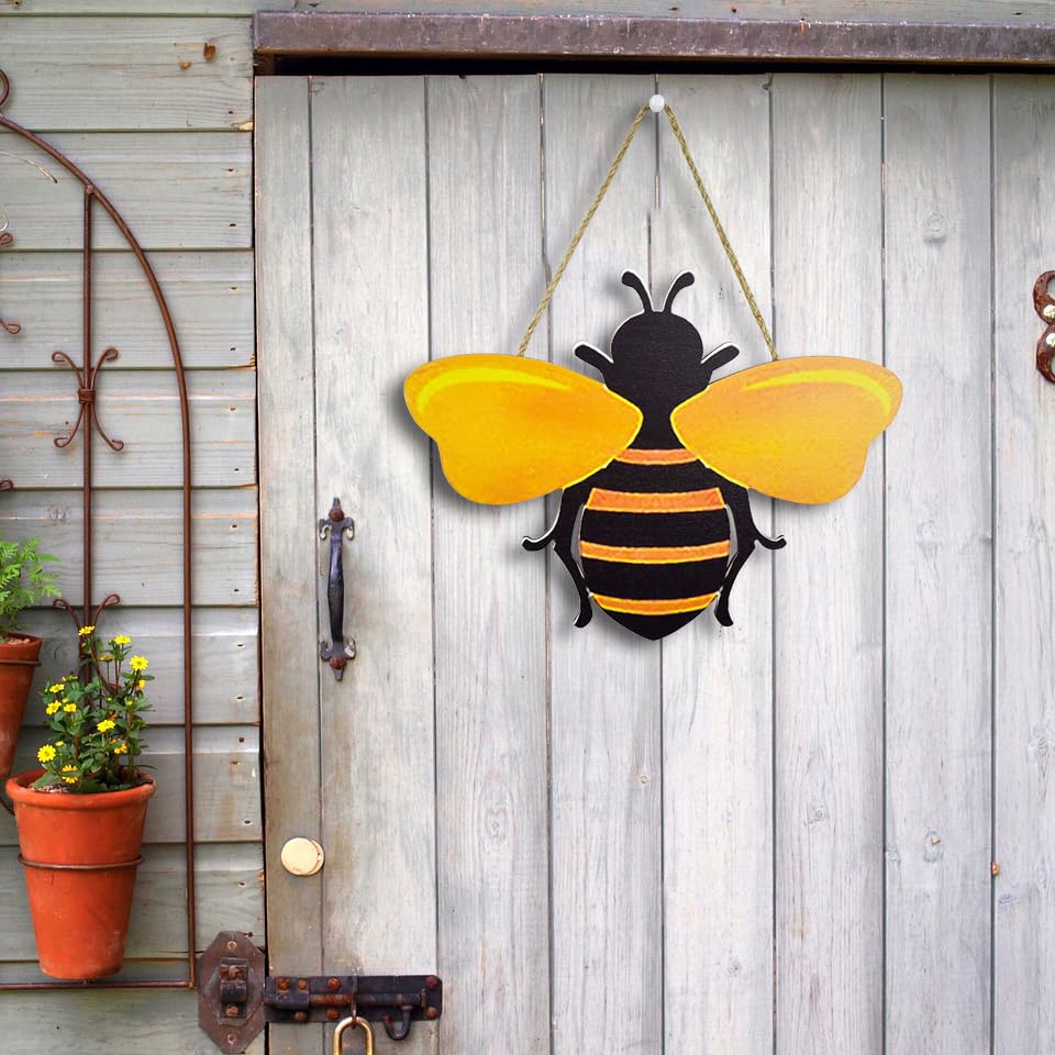 No installation required, making quick, flexible hanging possible anywhere.