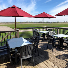 Magacyo easy-install design eliminates sand-filled weights for quick shade setups.