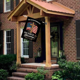 MAGJIUKE double-sided flag for versatile display on standard garden poles.