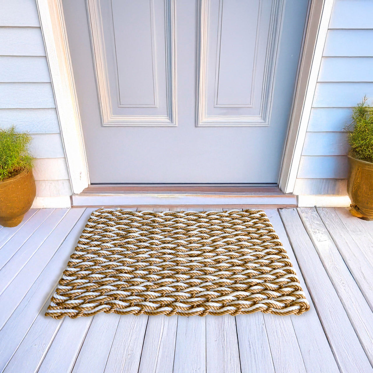 MAINEVENT Lobster rope mat sand 30x17-coastal-welcome welcomes guests.