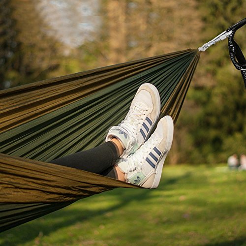 MalloMe weather resistant straps ready for outdoor hammocks in all conditions.