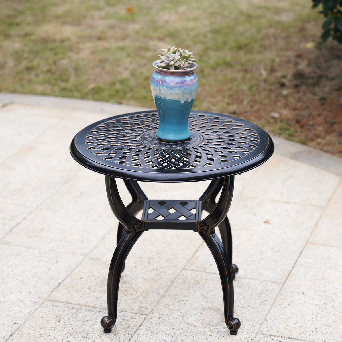 Mandolin lightweight design makes moving and rearranging your patio effortless.