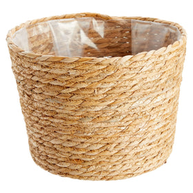 Maplefield seagrass planter set ships with three baskets
