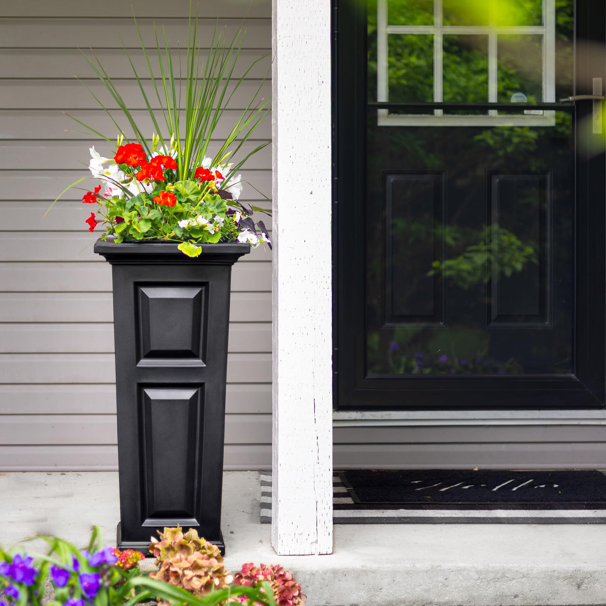 USA-made planter badge with 15-year limited warranty