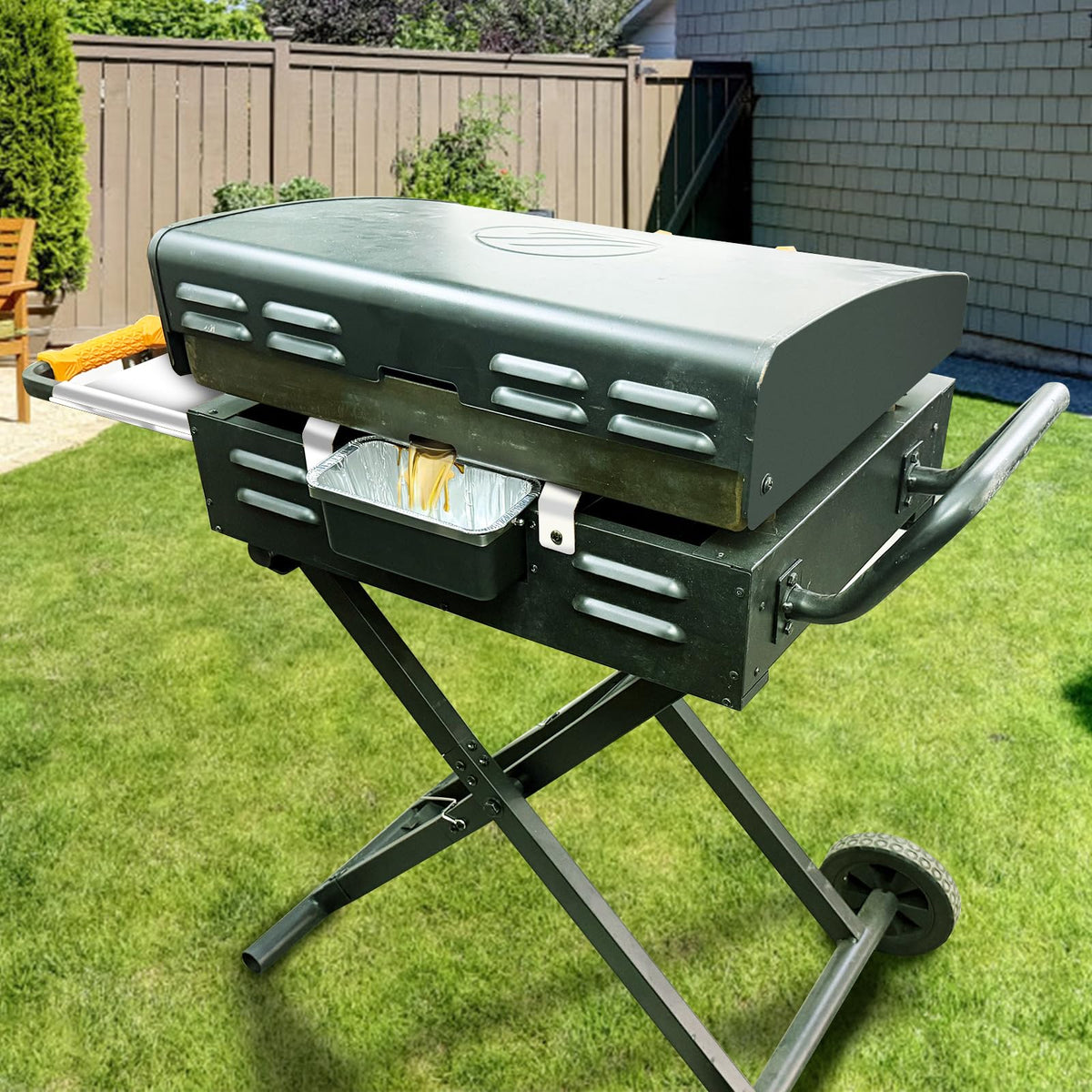 Meatender in-use demonstration shows tidy cooking area with reduced mess.