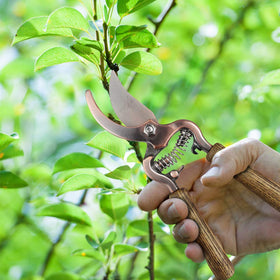 Megawodar gardening gloves with ABS claws protect hands during digging