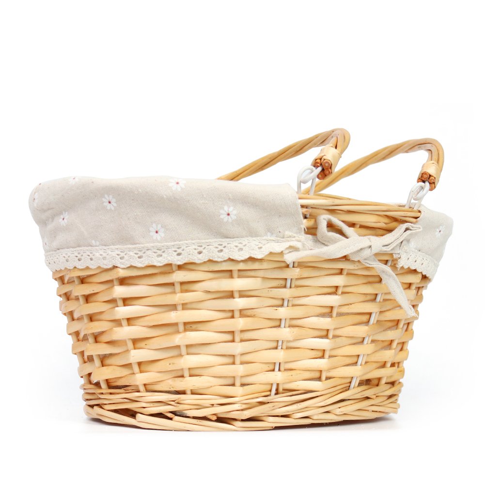 MEIEM wicker basket with two handles for easy carrying.