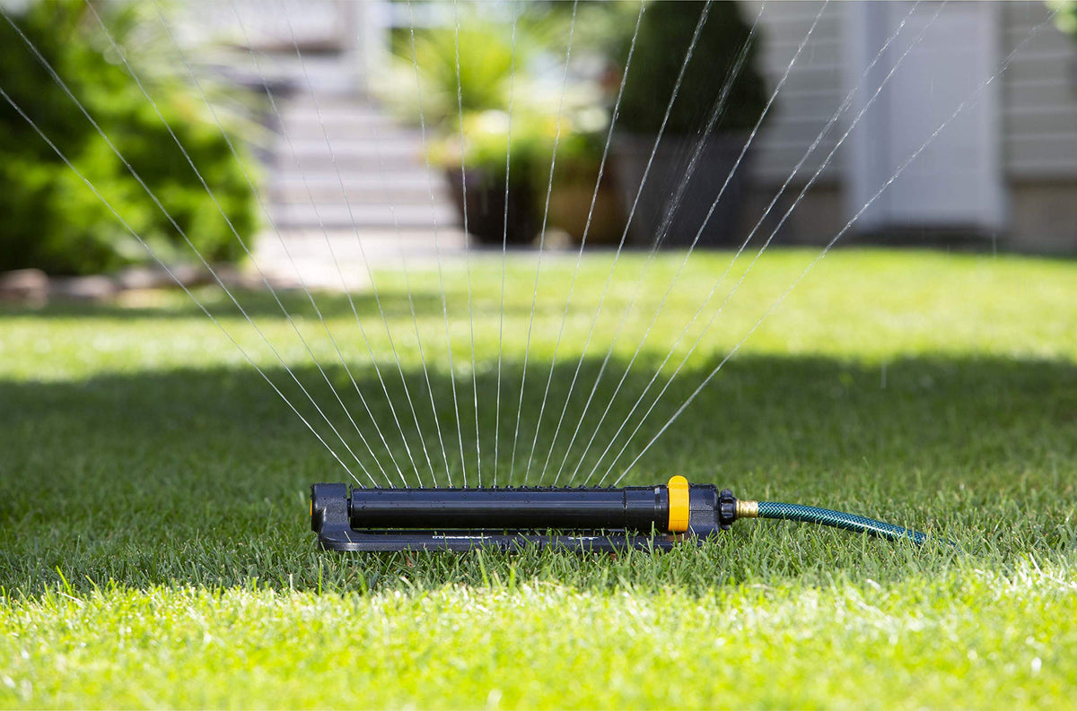 Melnor 65056-AMZ range adjustment enables precise watering where you need it.
