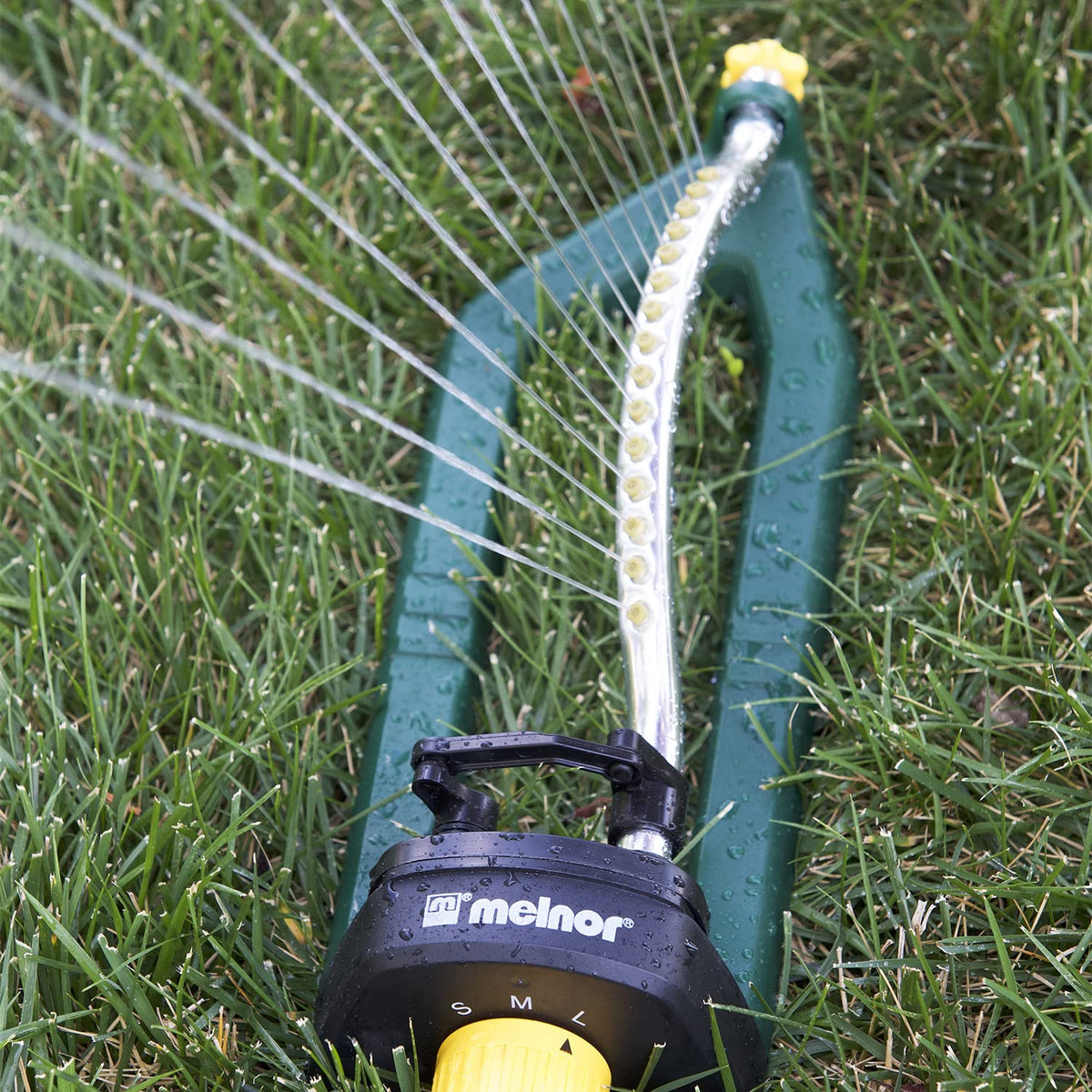 Melnor 65151AMZ quick-connect adapters ease tool setup and detachment.