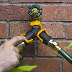 Melnor 65170AMZ extended lever for gentle operation in watering tasks