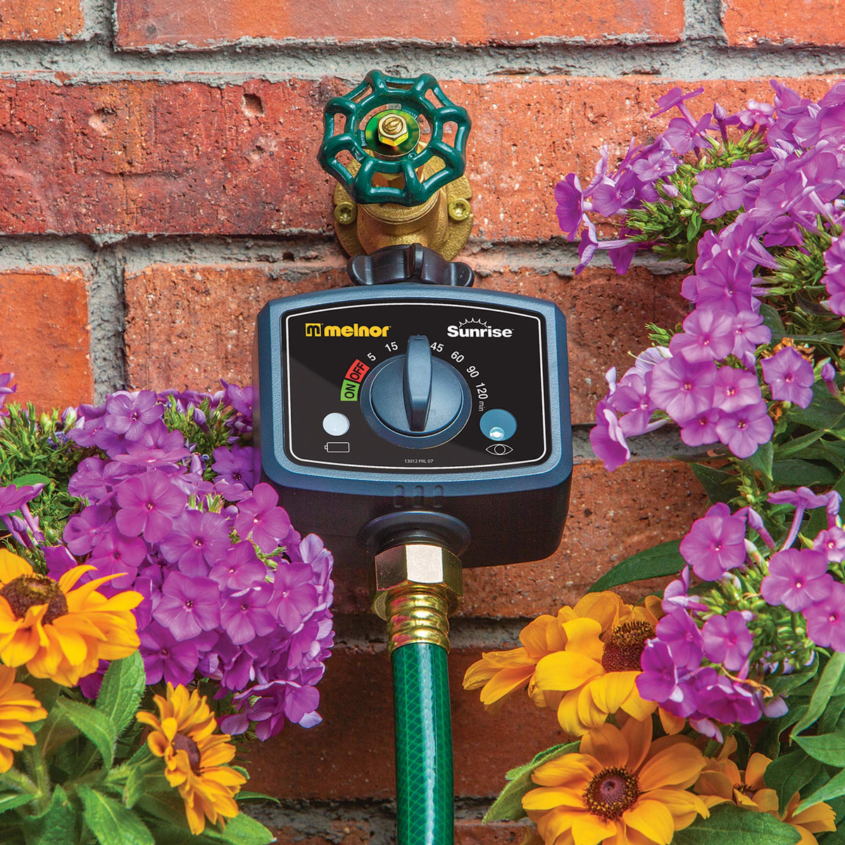 Melnor Sunrise Daily Timer dial setting demonstrating easy duration control for irrigation