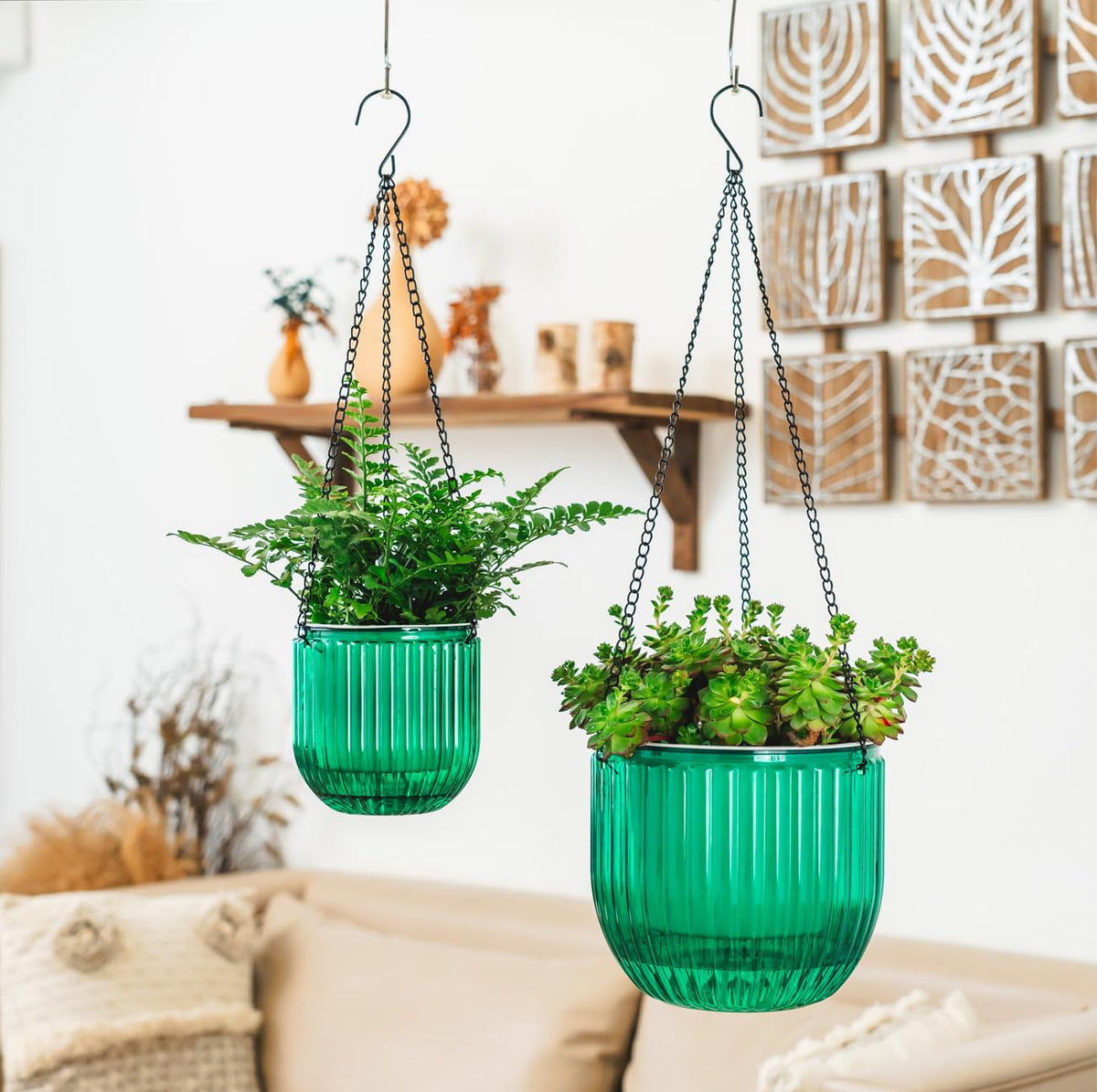 Melphoe hanging planter shows water level for easy refills