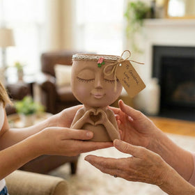 Meltset M Face Planter gift-ready for gardeners, teachers, or friends.