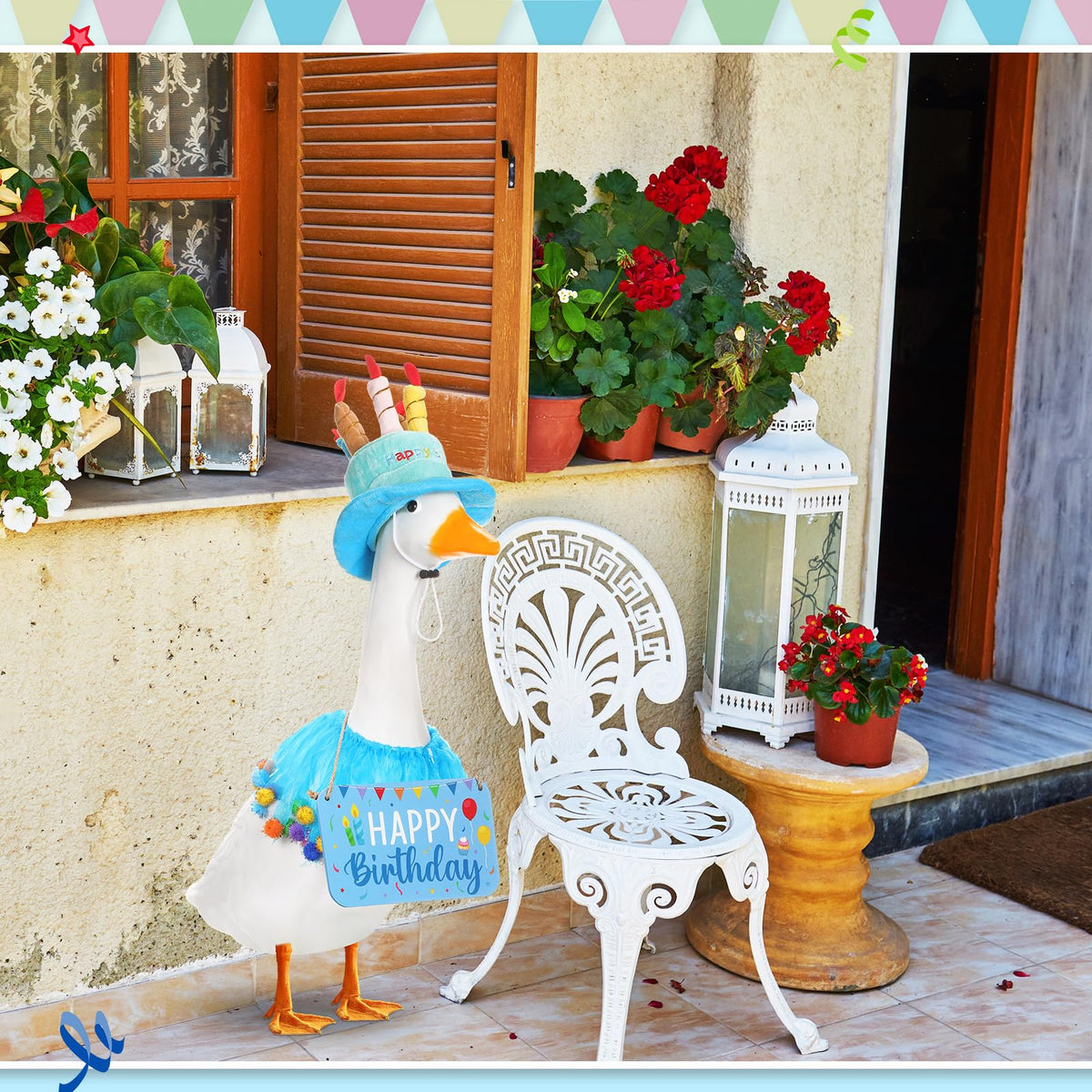 Memorywuu birthday-themed design adds cake motifs to the goose for charm.