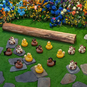 Memorywuu gift-ready mini horse duck set for celebrations and gifts.