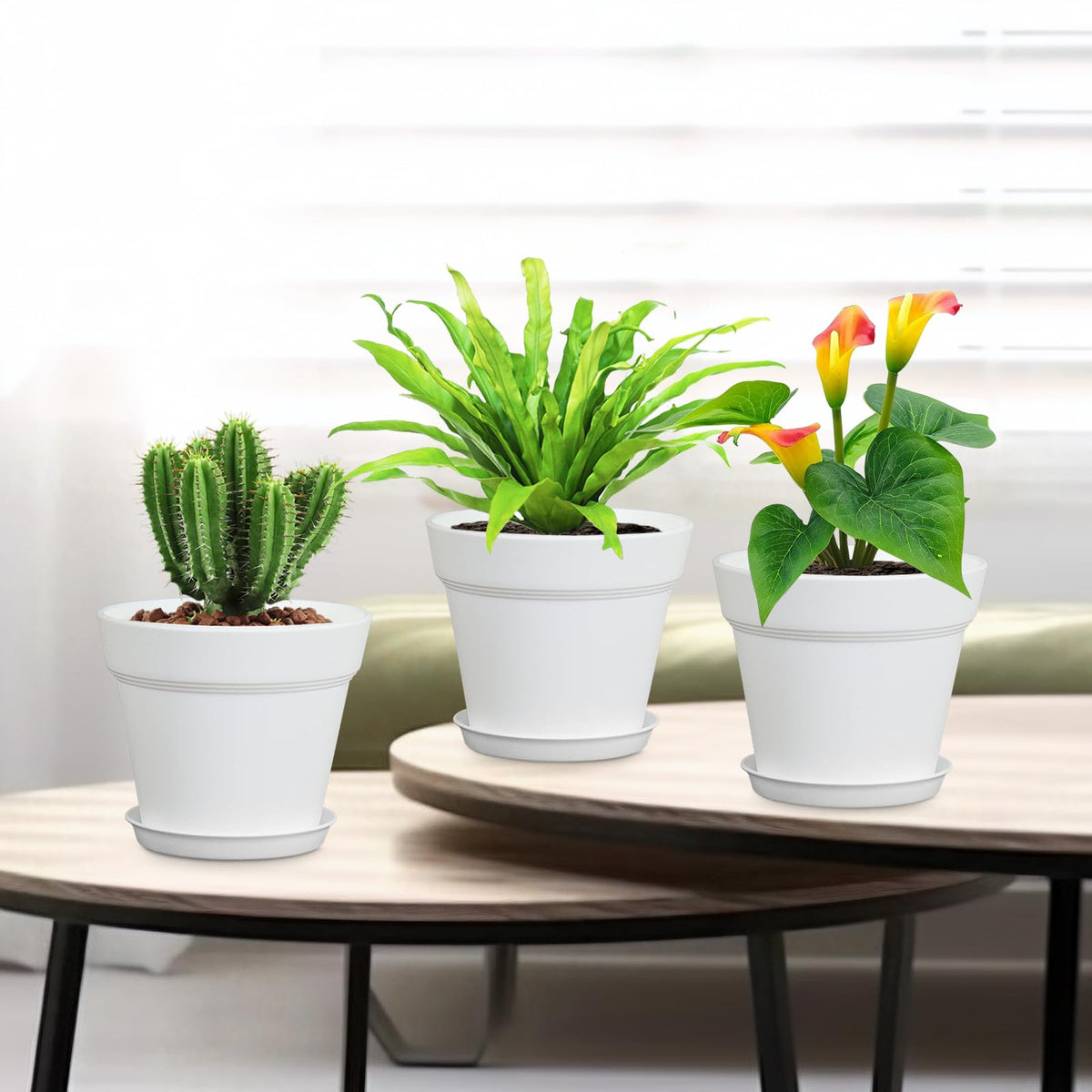 Meowell durable plastic pot for indoor and outdoor displays