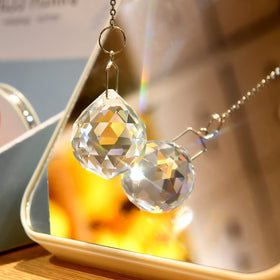 MerryNine K9 crystal ball prism offers high transparency and vibrant light display