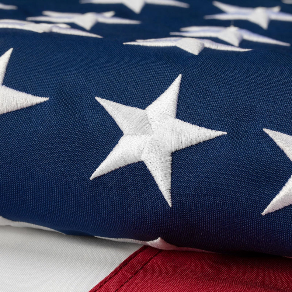 Meryndou 4x6 ft flag for outdoor display with bold colors.