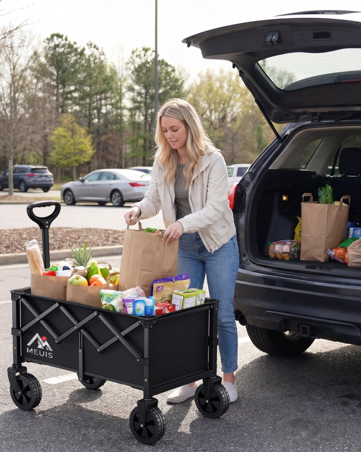 MEUIS easy-fold design makes car trunk storage a breeze