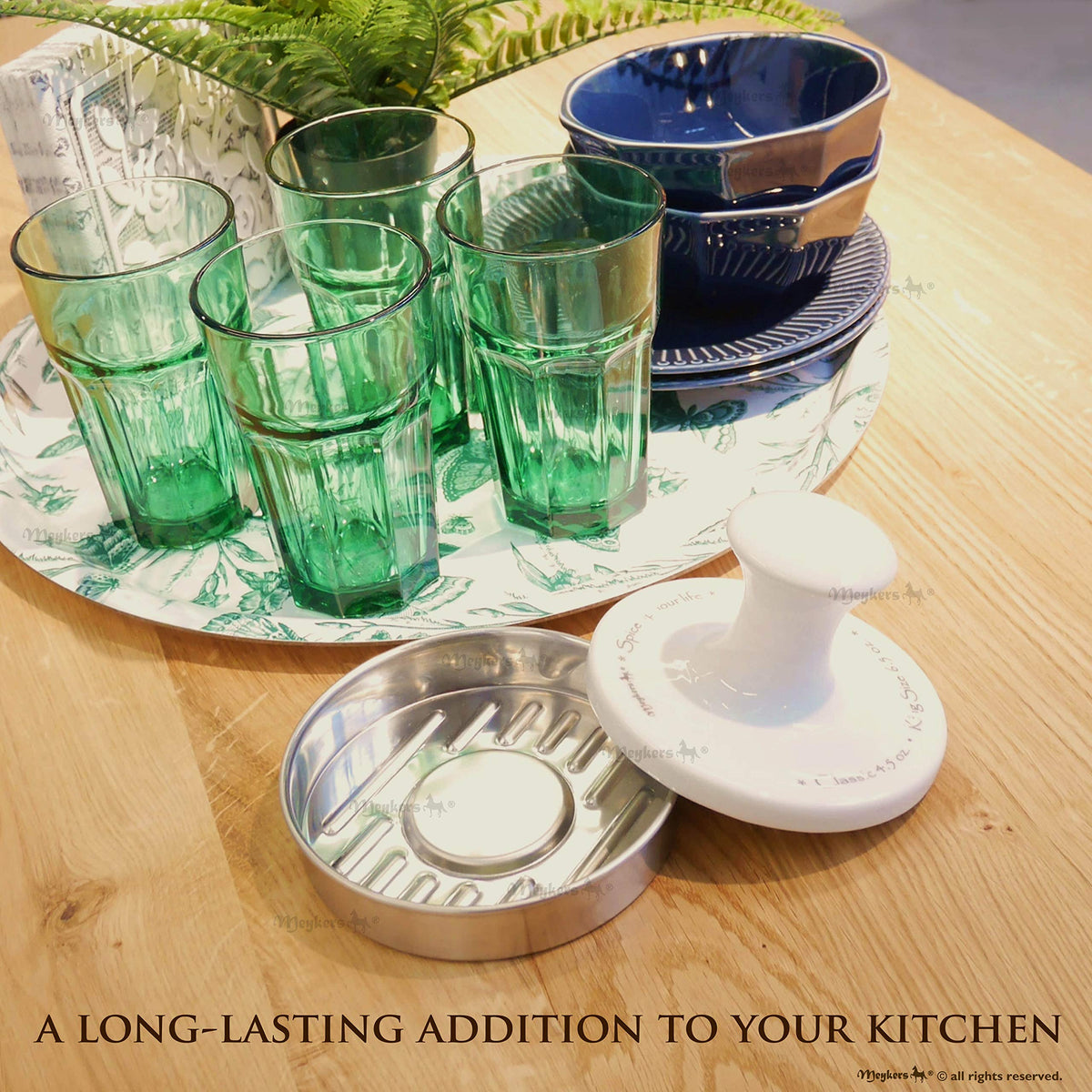 Meykers dishwasher-safe design simplifies cleanup after burgers.