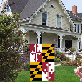 mflagperft Double-sided Maryland flag, easy to display on garden poles.