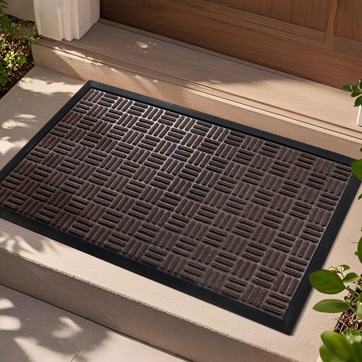 Mibao easy-clean design allows vacuuming or hose rinse