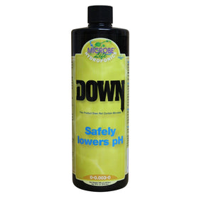 Microbe Life Hydroponics pH Down bottle pour shows precise pH reduction for nutrient solutions.