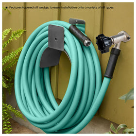 Midline Valve outdoor faucet setup suits residential irrigation needs.