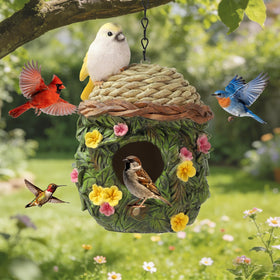 MINWOLF compact nesting house suitable for bluebirds, warblers, and sparrows.