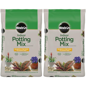 Miracle-Gro Indoor Potting Mix 16qt bag closeup for healthy roots