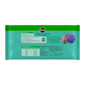 Miracle-Gro natural ingredients powering plant nutrition in spikes
