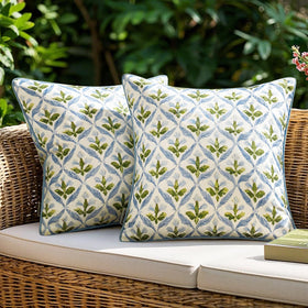 MIULEE floral pillow cover for outdoor use with water-repellent fabric enhances patio decor