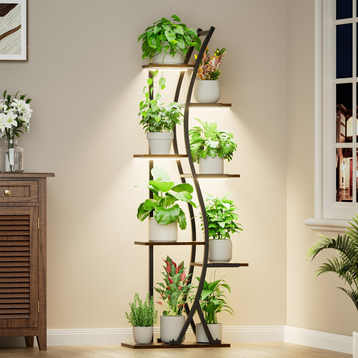 MJOMKN S-shaped design adds elegance to corner spaces