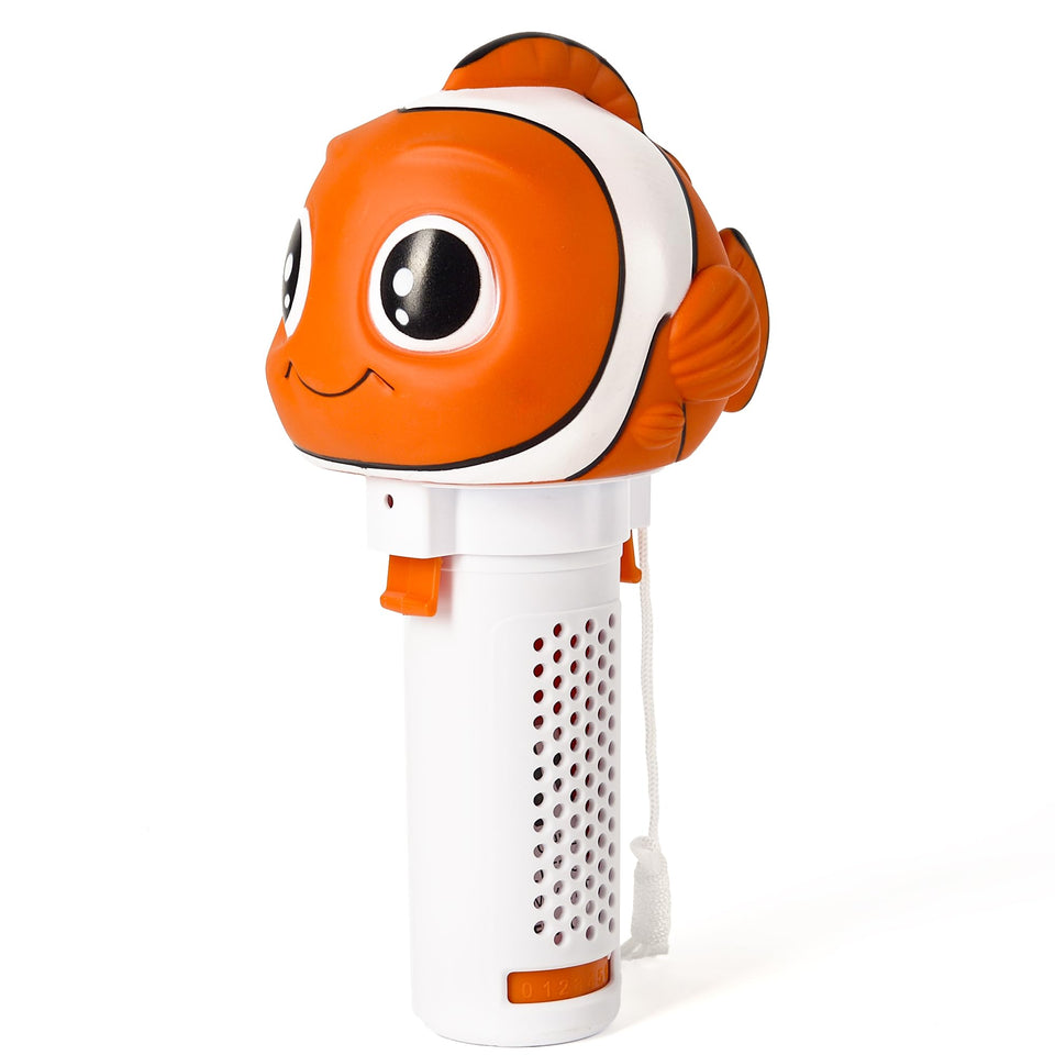 MKLZ chlorine floater with twist-lock cap for easy 1-inch tablet loading and dosing.