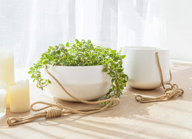 Mkono versatile indoor/outdoor setup ideal for patios, balconies, and windows