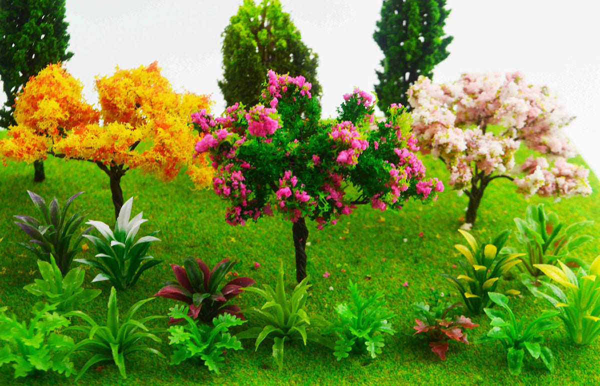 MOMOONNON mini trees in natural green for garden craft projects