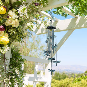 Monsiter QE aluminum tubes wind chime delivers crisp, musical notes in light breezes.