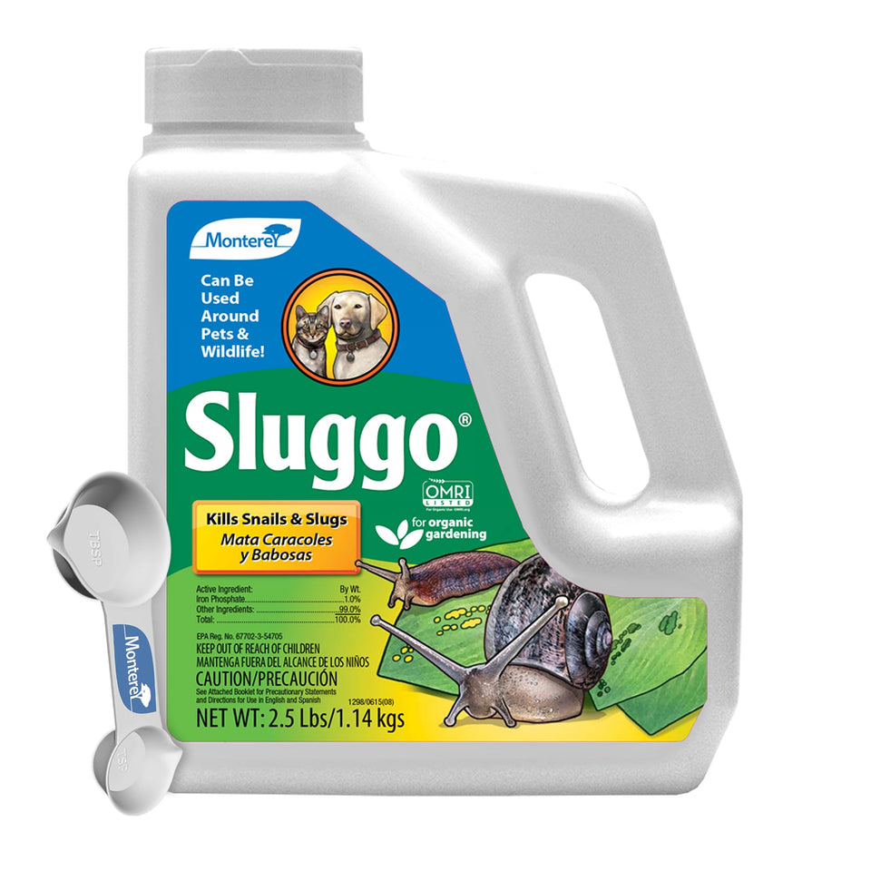 Monterey Sluggo bundle with measuring spoon for precise organic dosing