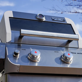Monument Grills Mesa200S knob lighting shows heat status during grilling
