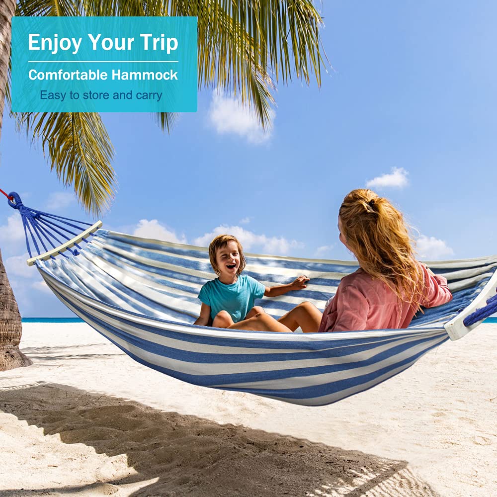 MOSFiATA hammock ideal for beach, garden, or poolside relaxation.