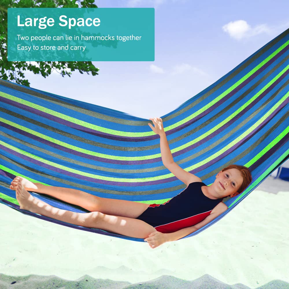 MOSFiATA hammock comes with a compact storage bag for easy packing.