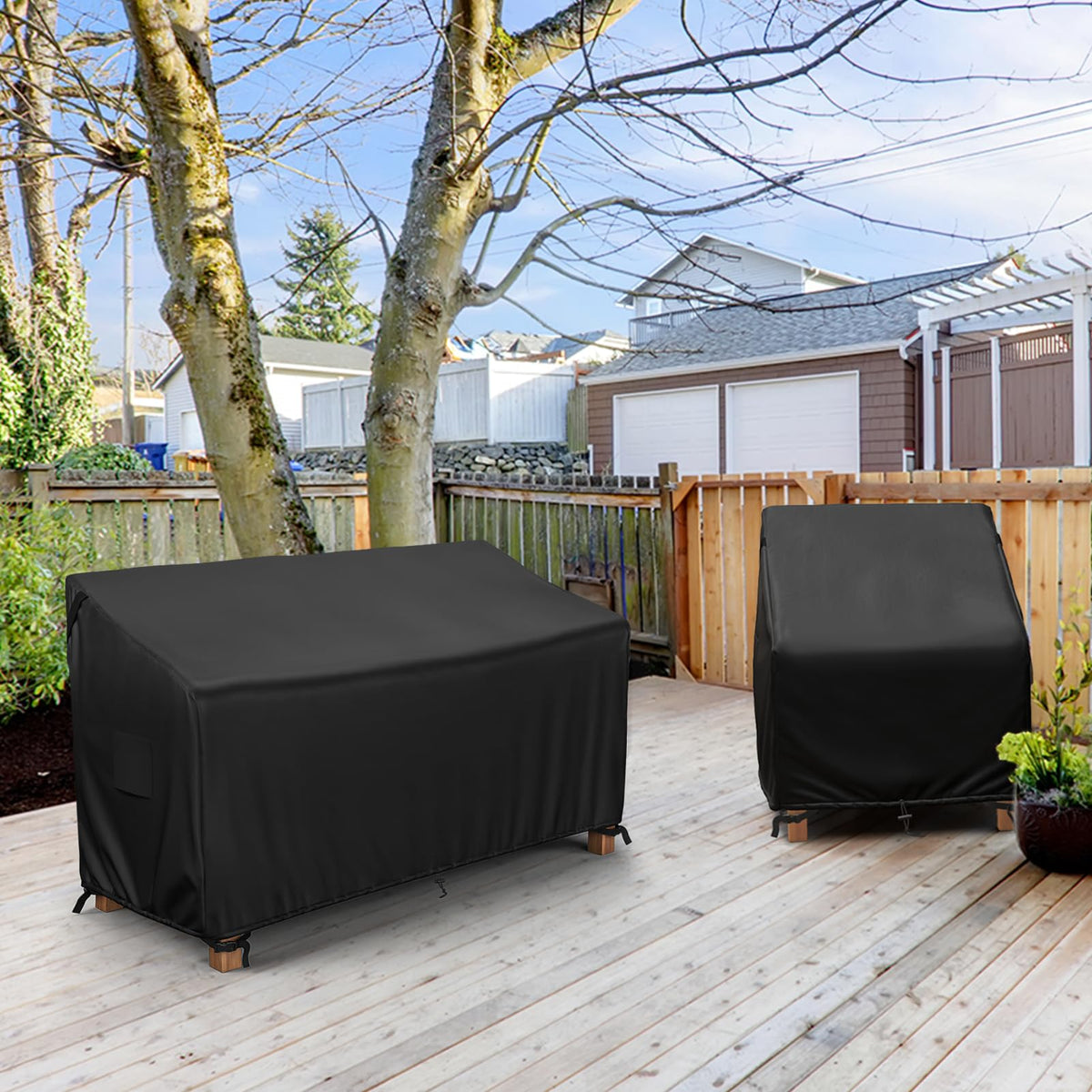 MR. COVER easy-grip handles facilitate quick installation and removal.