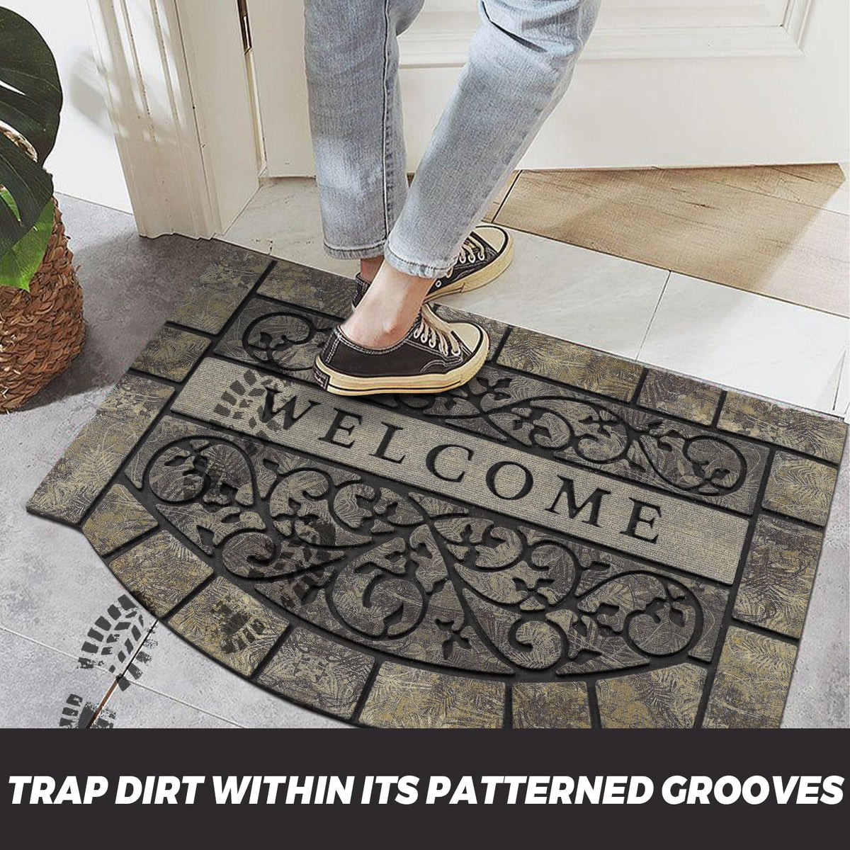 MTOUOCK easy-clean mat, hose-washable for quick maintenance after outdoor use.