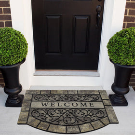 MTOUOCK weather-resistant welcome mat withstands snow and rain for year-round use.