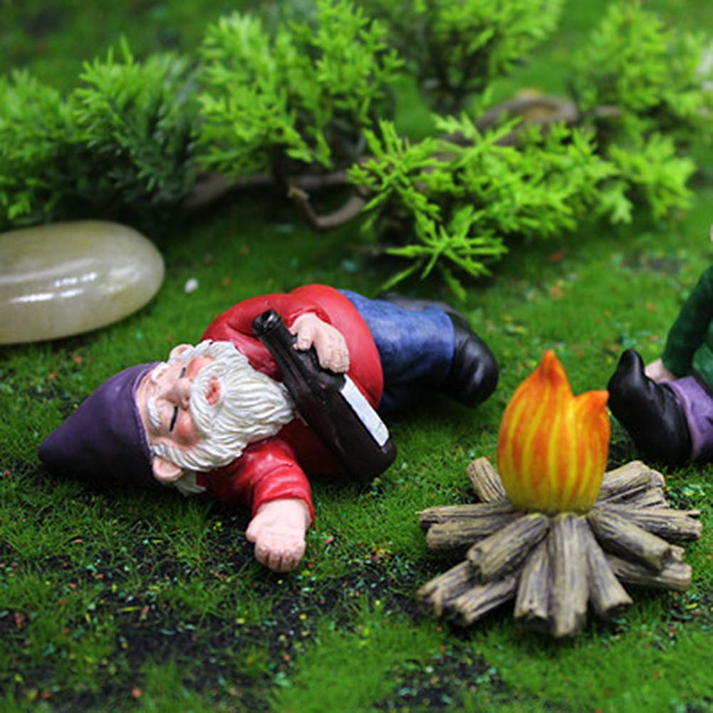 MUAMAX packaging display showing gift-ready garden decor set.