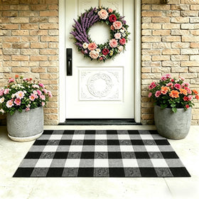 MUBIN rug close-up shows soft cotton texture and cozy underfoot feel.