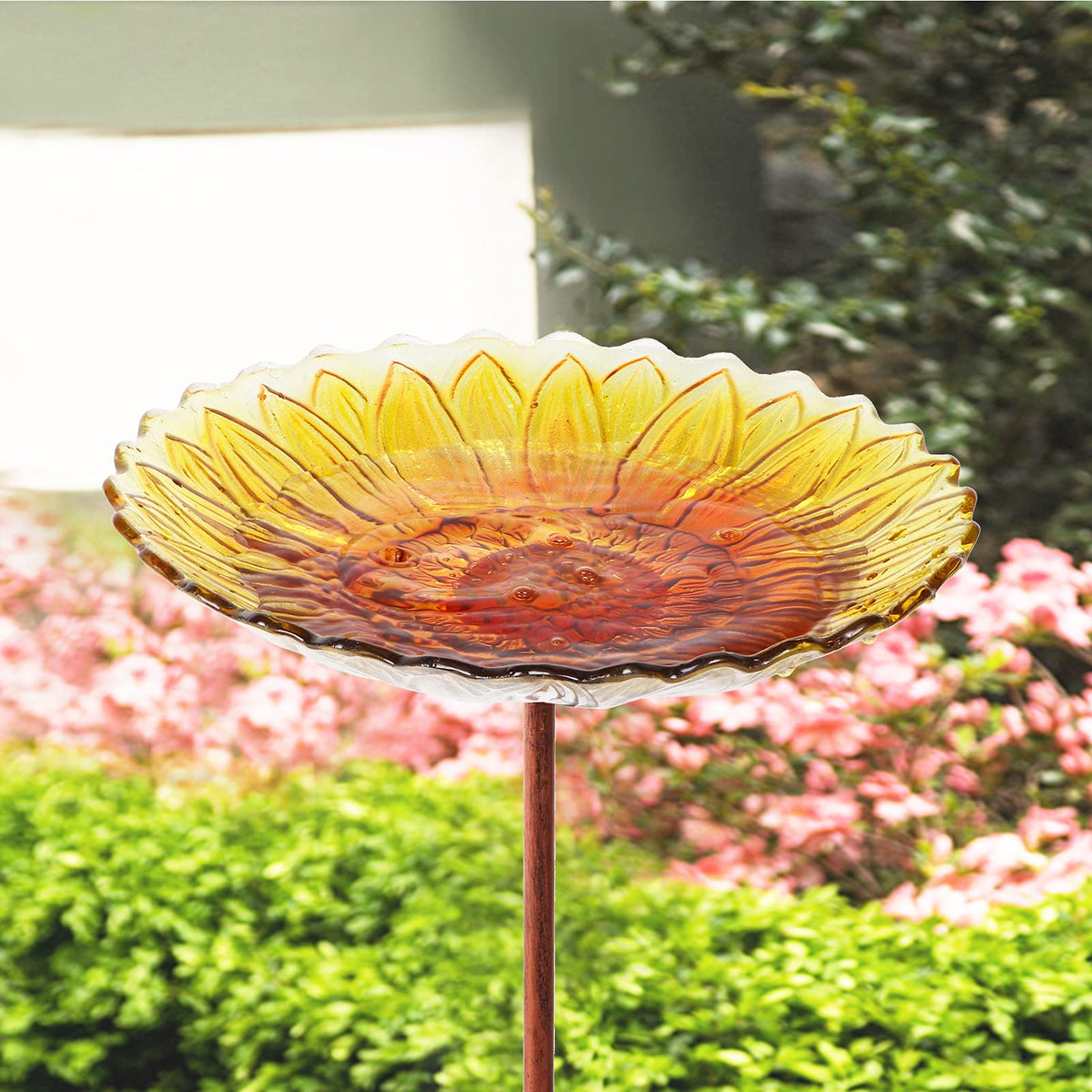 MUMTOP Glass Bird Bath garden decor invites feathered friends.